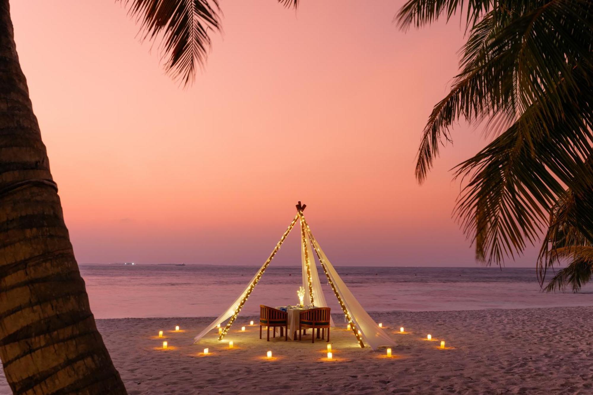 Bandos Maldives - One Way Transfer Free For Stays From 1St May Till 30Th Sept 2025 For Bookings From 16 Apr 2025 Bandos Island Esterno foto